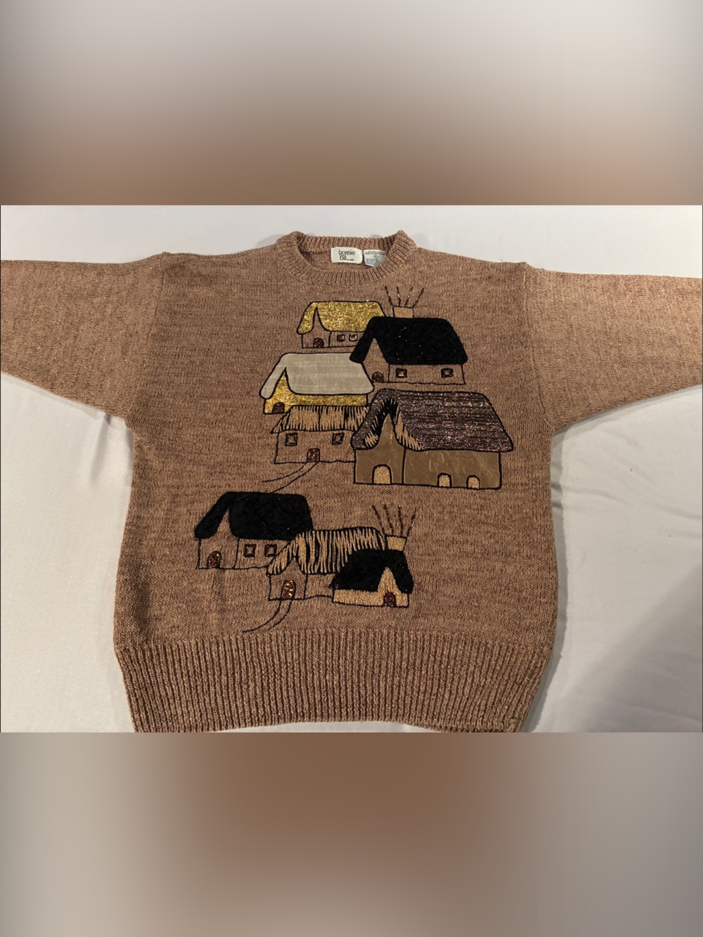 Vintage-Inspired Brown Crewneck Sweater with Embroidered Village Motif